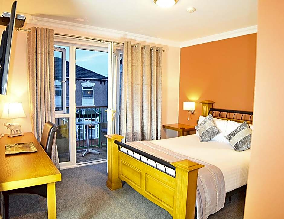 Dovedale Hotel and Restaurant