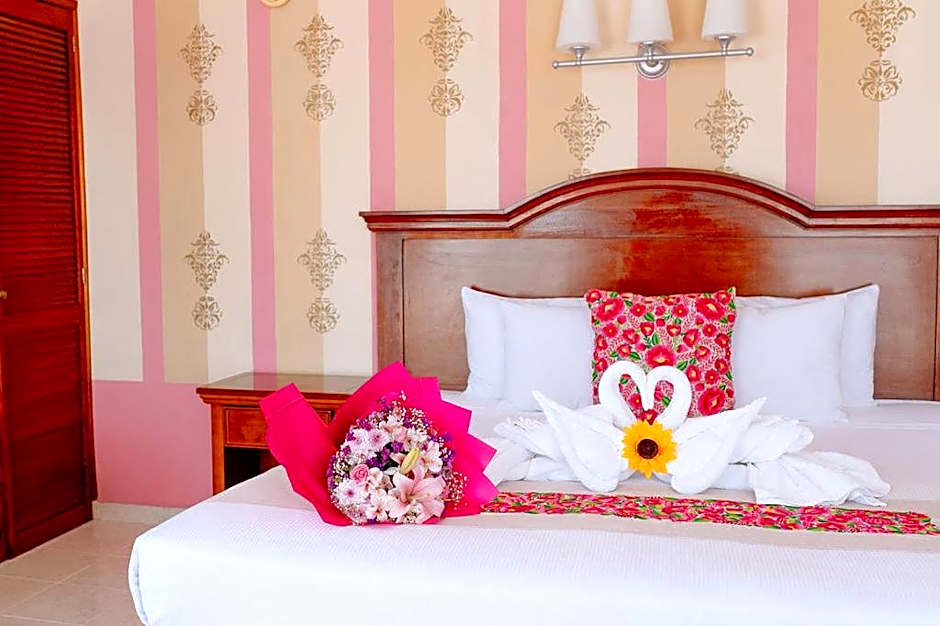 Hotel Plaza Colonial