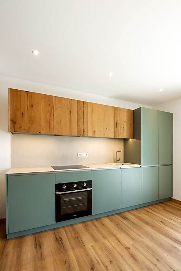 Laurena Aparthotel