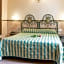 Hotel Monica