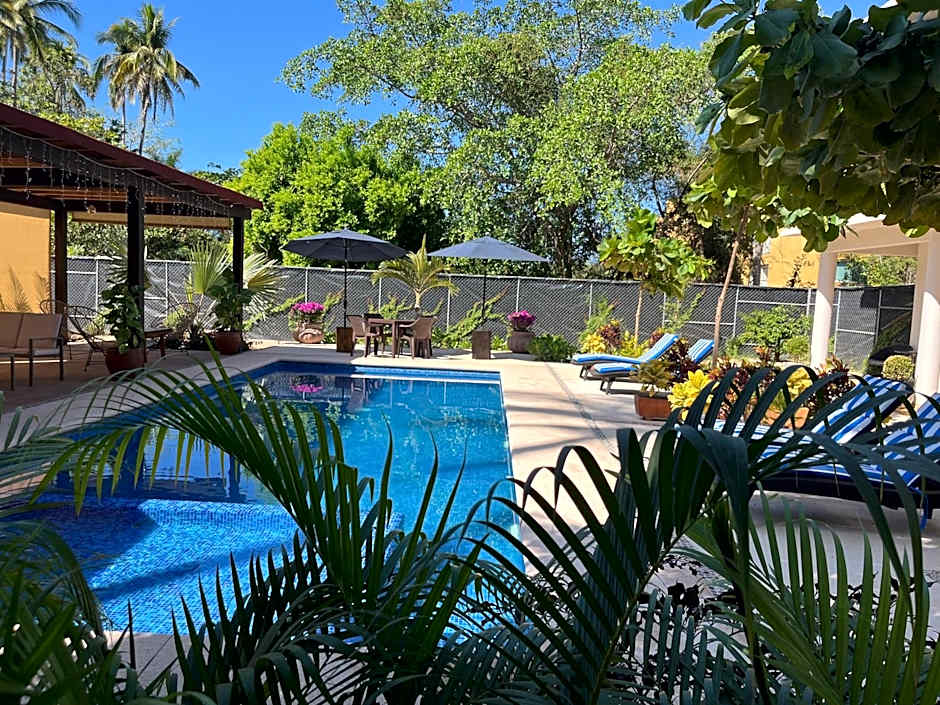 Natura Hotel & Villas