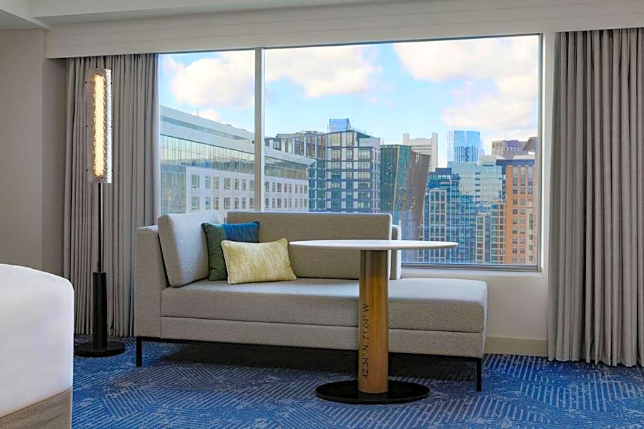 Renaissance Boston Seaport District