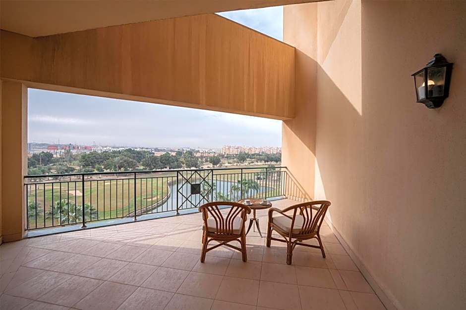 Hilton Pyramids Golf