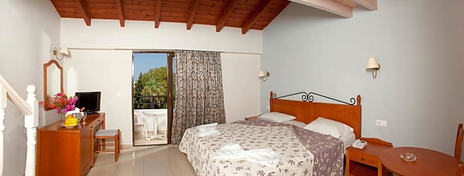 Photo 1 of 4 of 1 Double Bed or 2 Beds