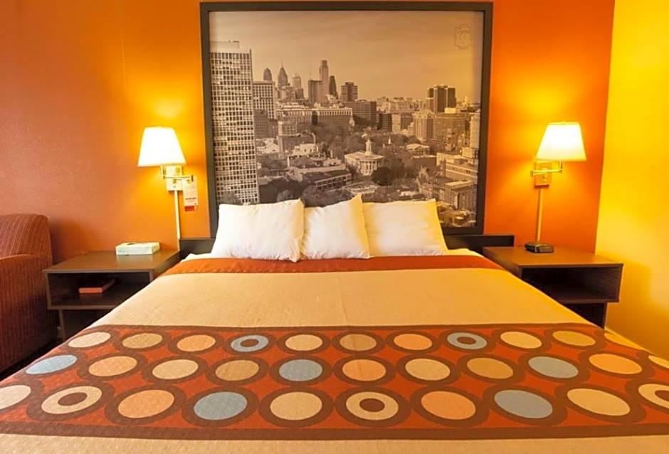 Super 8 by Wyndham Carlisle North