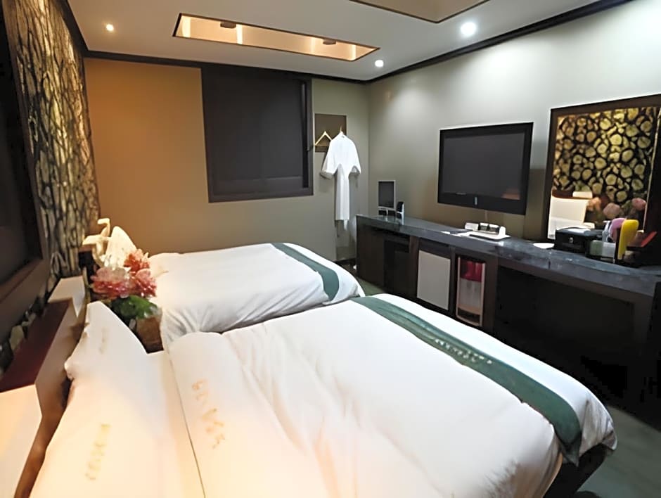 Goodstay Nobless Hotel Suncheon