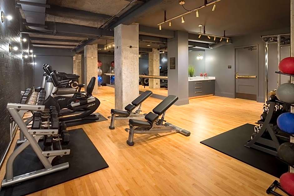 Hi-Lo Hotel, Autograph Collection by Marriott