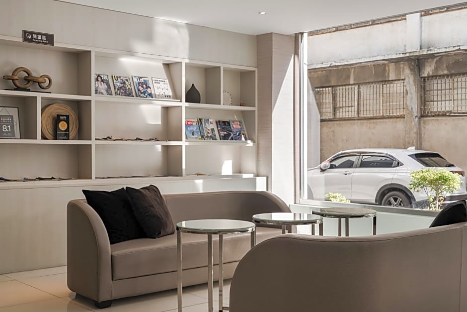 The Riverside Hotel Esthetics