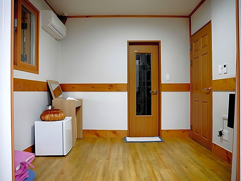 Heungbuga Hanok