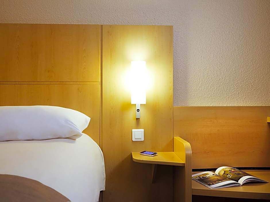 ibis Paris la Défense Centre