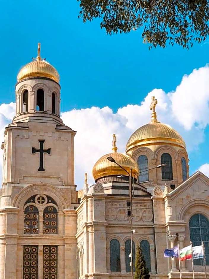 Art Green Boutique Hotel