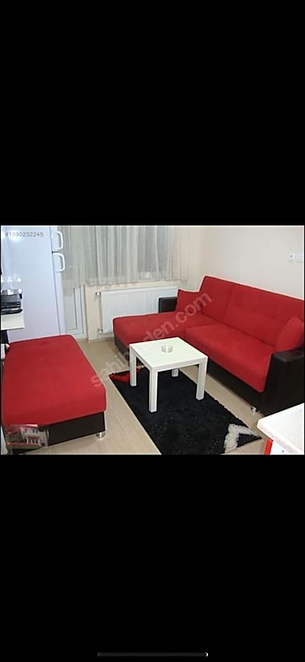 Uraz Apart
