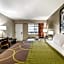 Super 8 by Wyndham Riviera Beach West Palm Beach