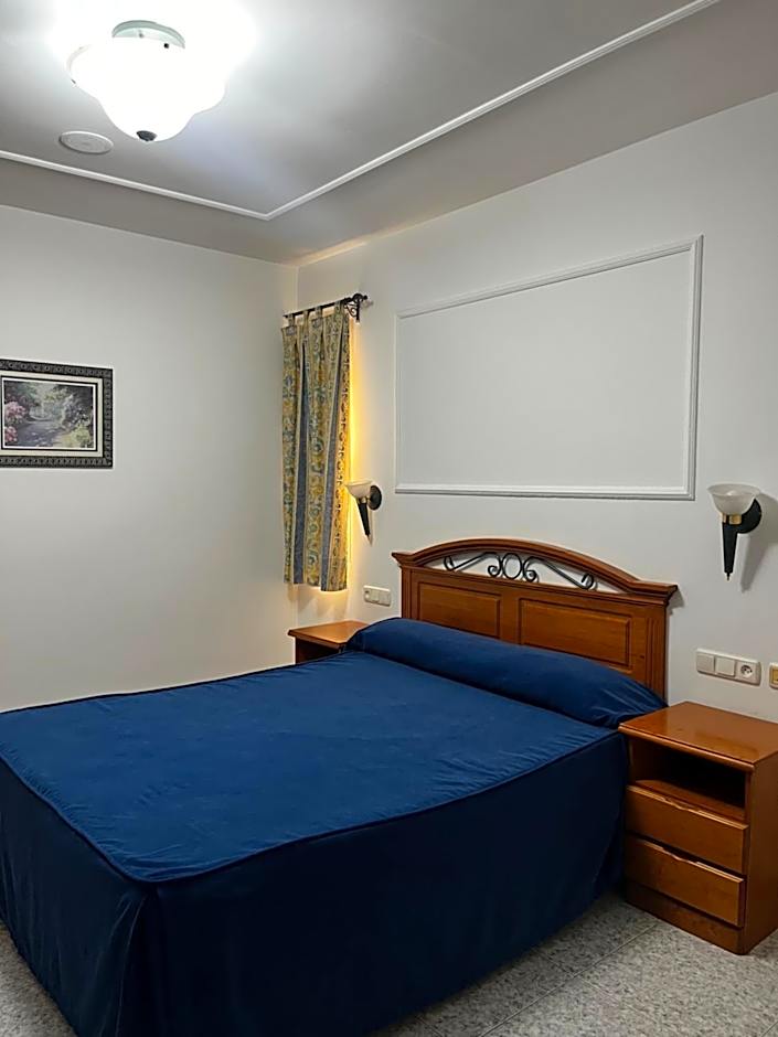 Bayo Lirola Hotel Balisa