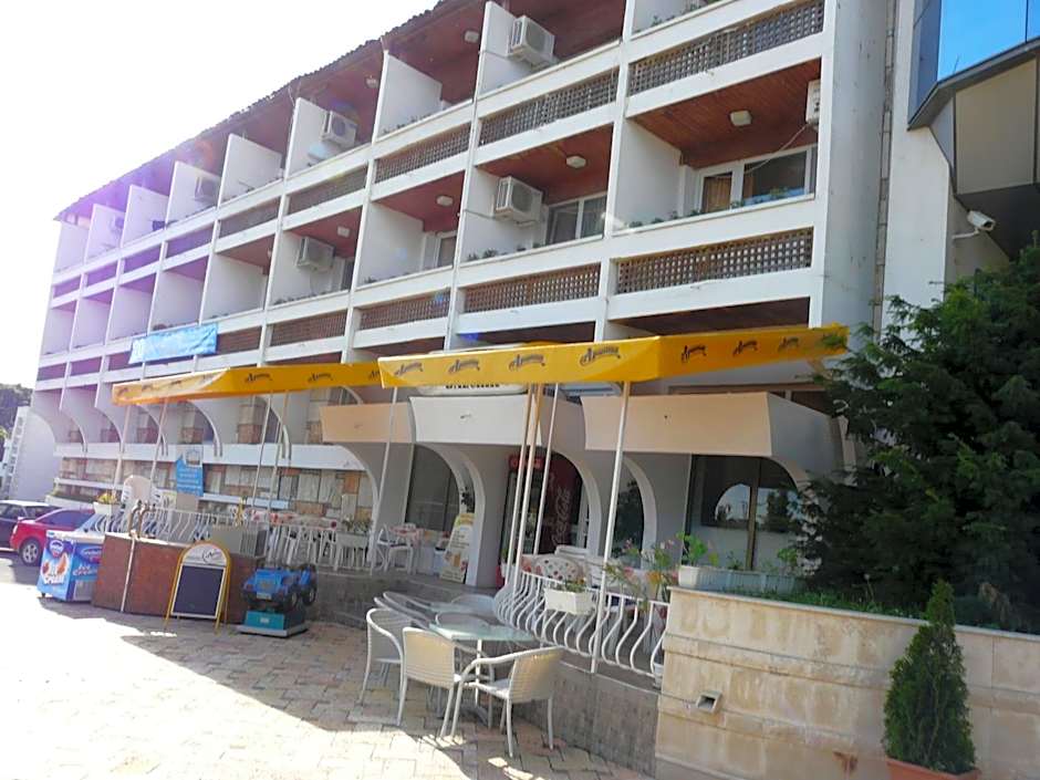Family Hotel Balchik