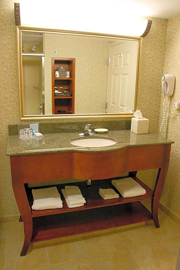 Hampton Inn By Hilton Easton