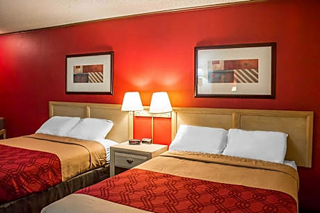 Double with 2 Double Beds - Smoking