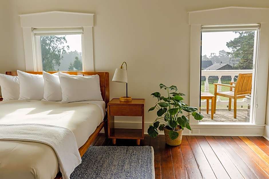 SCP Mendocino Inn and Farm