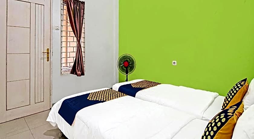 Hotel O Lucky Guesthouse