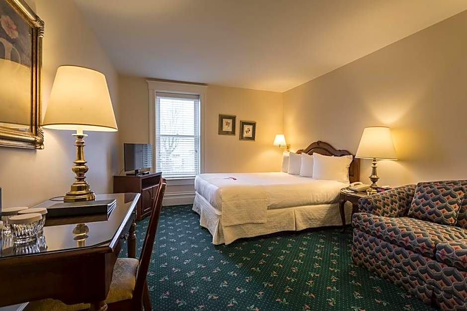 Stafford's Perry Hotel