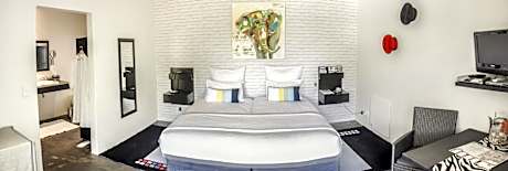 Deluxe Double or Twin Room with Garden View
