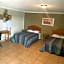 Budgetel Inn and Suites - Louisville
