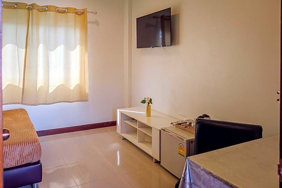 Passion Nai Harn Guesthouse