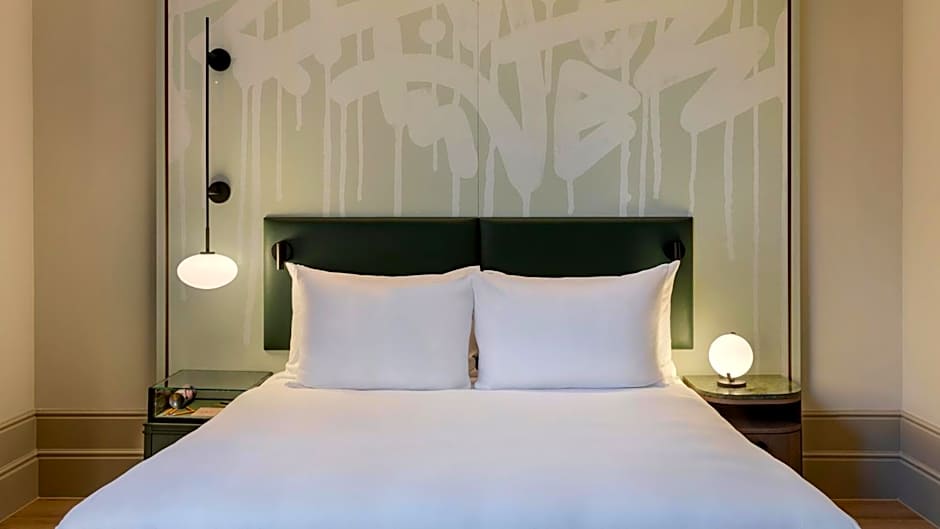 The College Hotel Amsterdam, Autograph Collection