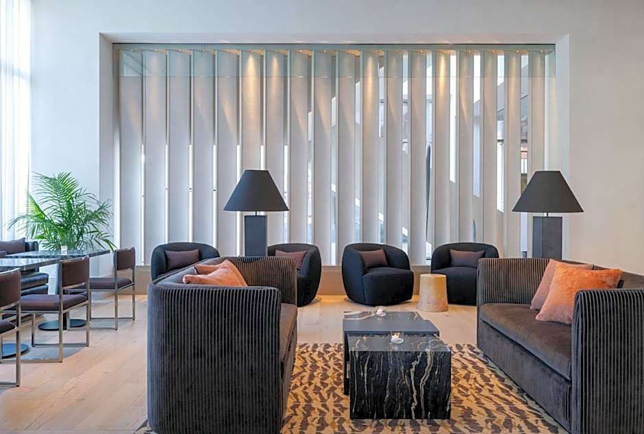 Kimpton Claret Hotel By IHG