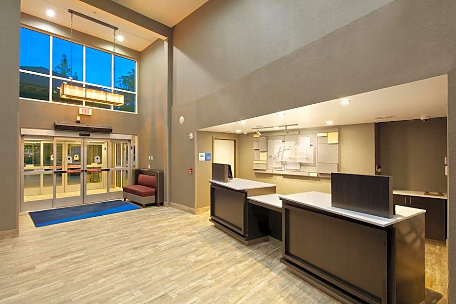 Holiday Inn Express Hotel & Suites - Paso Robles By IHG