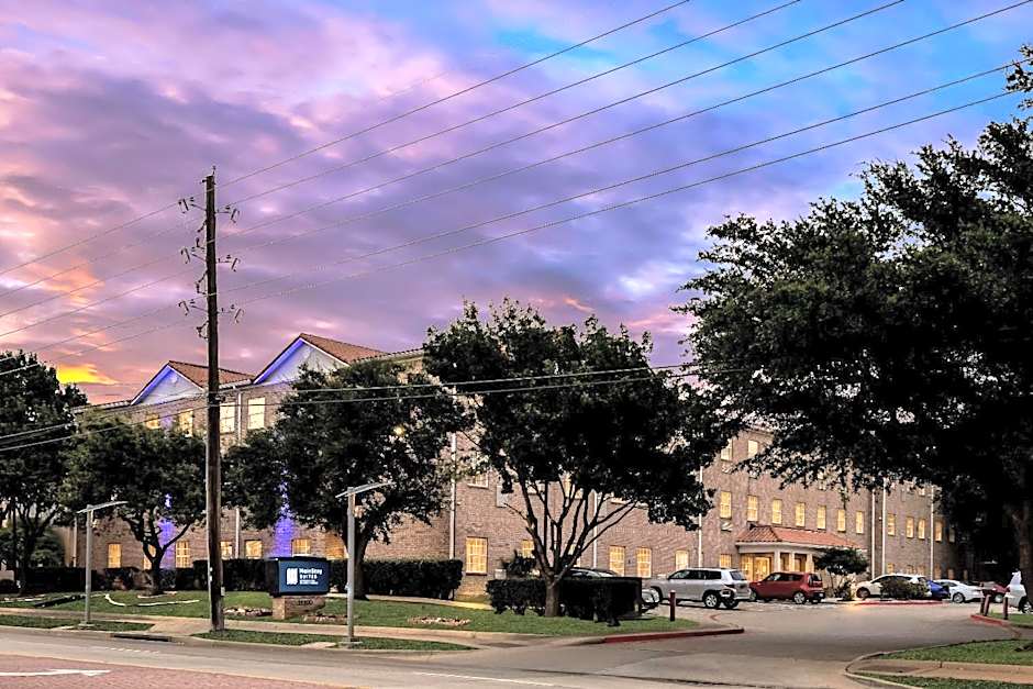 MainStay Suites Addison-Dallas