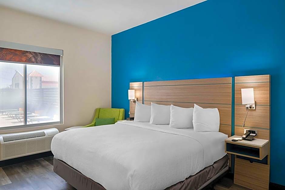 Best Western Plus Executive Residency Carlsbad Hotel