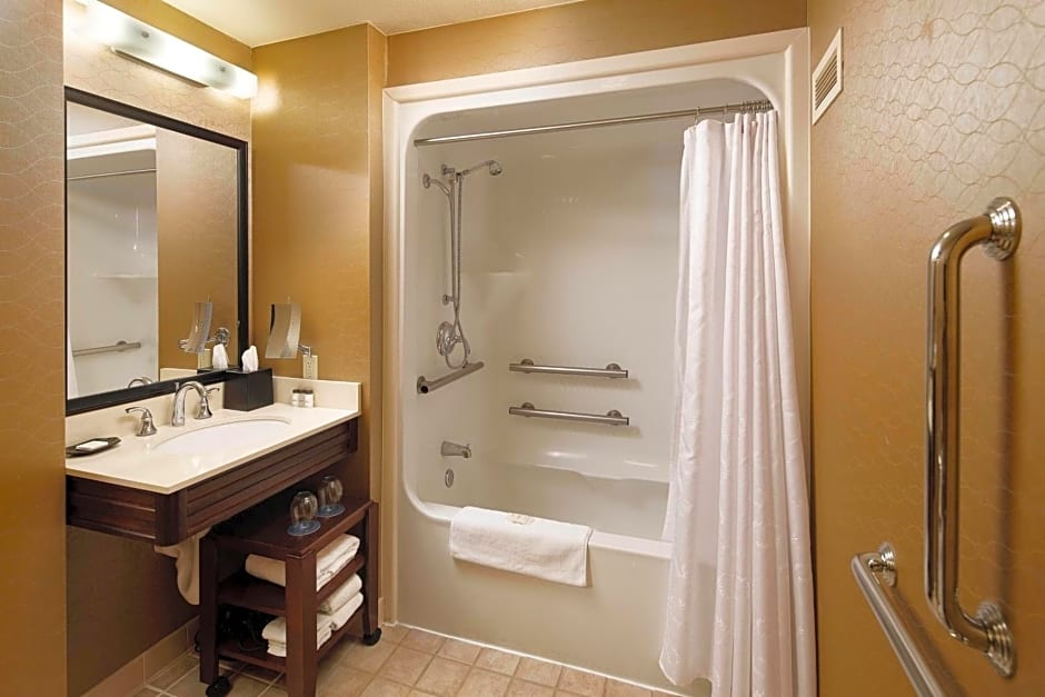 Sheraton Sioux Falls Hotel & Convention Center