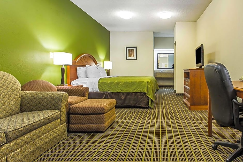 Quality Inn & Suites Orangeburg