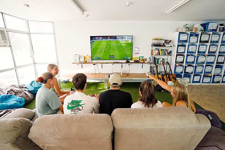 Mad Monkey Backpackers Waterfront