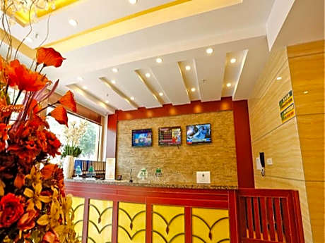 GreenTree Inn Zhenjiang Center Street No.1 Peoples Hospital Express Hotel