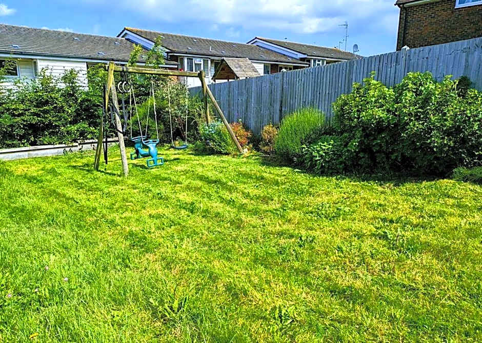 Quaint 3 Bedrooms Ditchling Beacon near beach bus