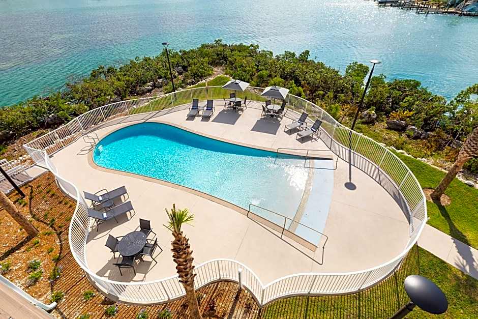 Fairfield by Marriott Inn & Suites Marathon Florida Keys