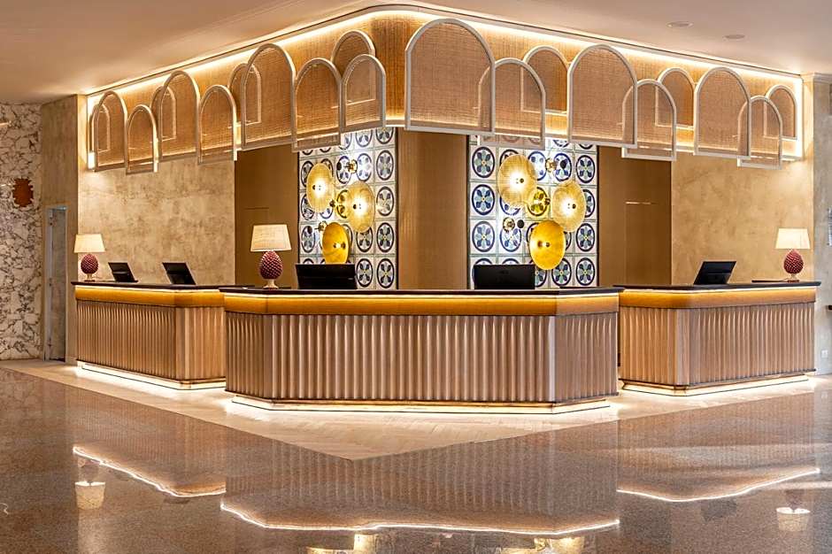 Delta Hotels by Marriott Giardini Naxos