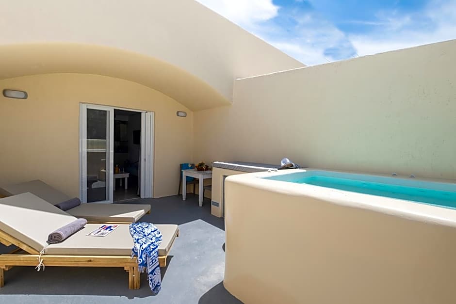 Cyclops Beach Apartments