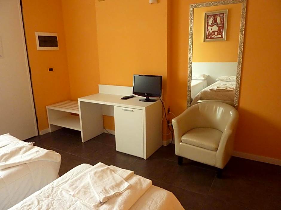 Hotel Padus Meublè Parma