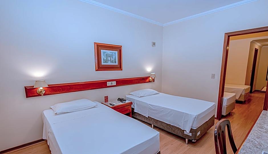 Lizon Curitiba Hotel