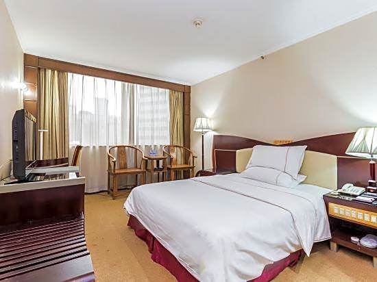 Guomen Hotel