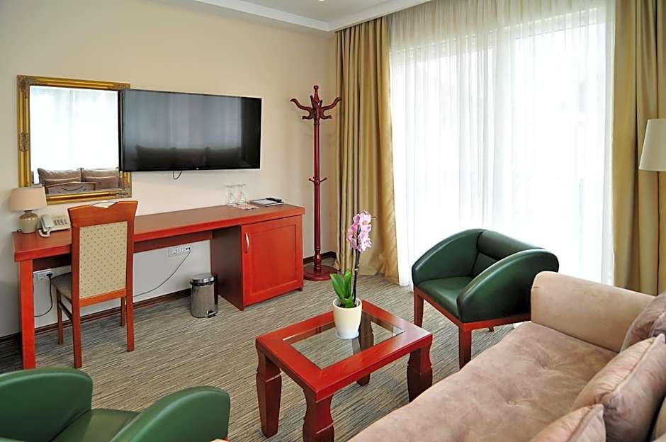 Hotel Montenegrino