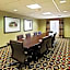Holiday Inn Express & Suites Phoenix - Glendale Sports Dist By IHG