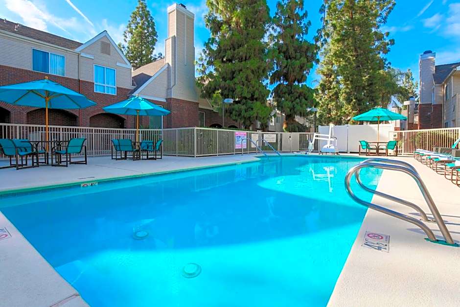Residence Inn by Marriott Bakersfield