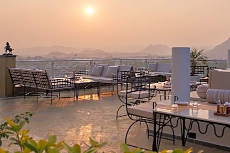 Raj Kuber - A Boutique Lake View Hotel, Udaipur