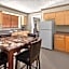 Wingate by Wyndham Utica