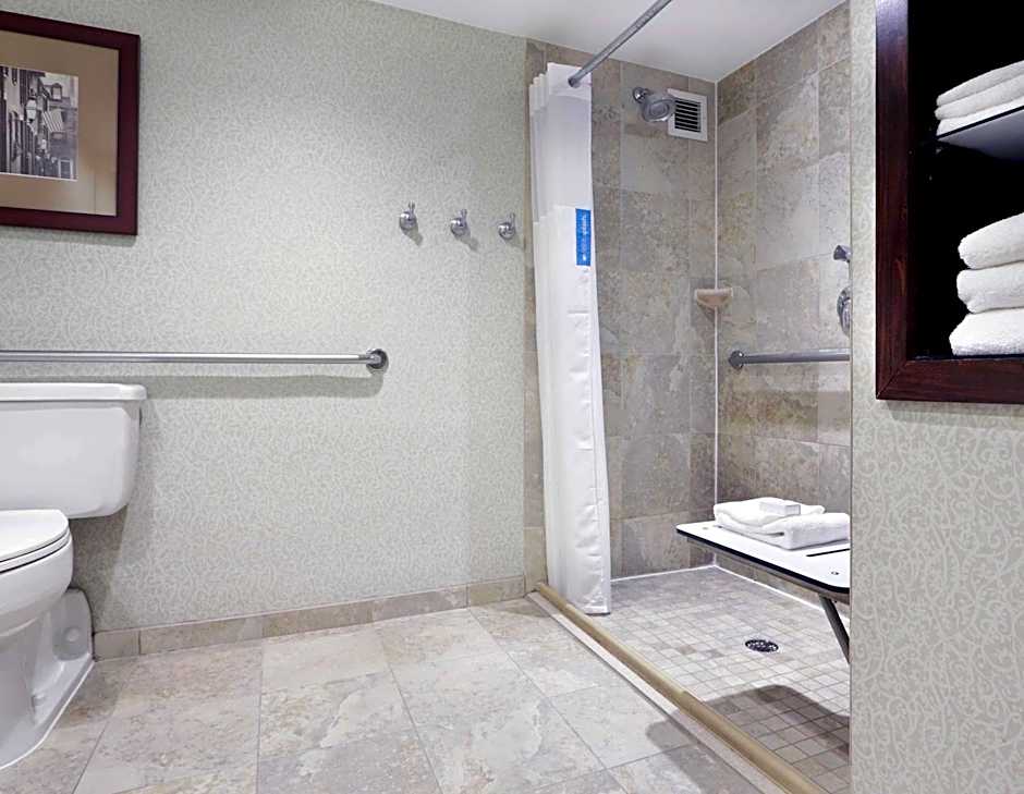 Hampton Inn By Hilton Boston/Natick