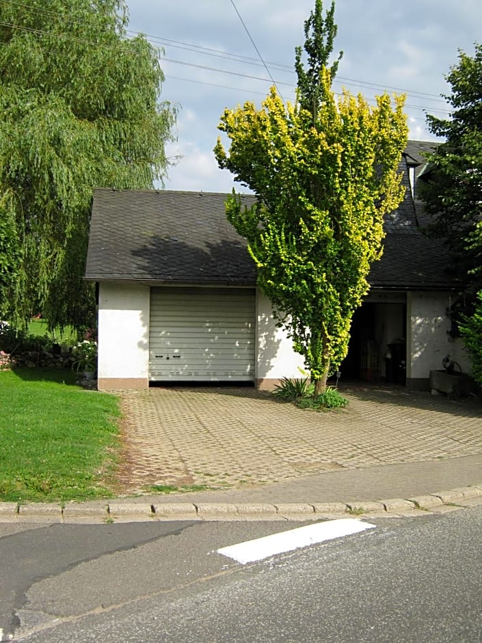 Stierstall-Suite Pension Wahlenau